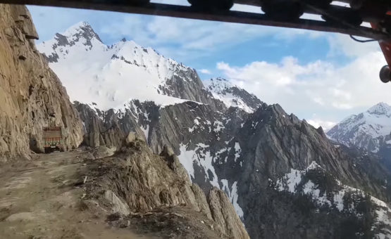 A Drive through the Himalayas